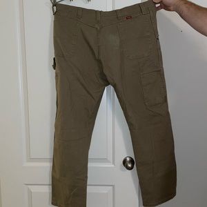 Men’s Wrangler cargo pants